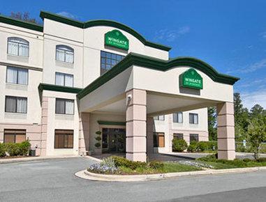 Готель Wingate By Wyndham Raleigh Durham / Airport Екстер'єр фото