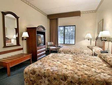 Готель Wingate By Wyndham Raleigh Durham / Airport Екстер'єр фото